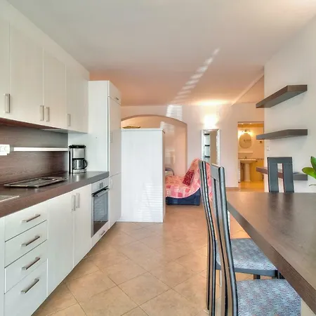 Katarina Apartment